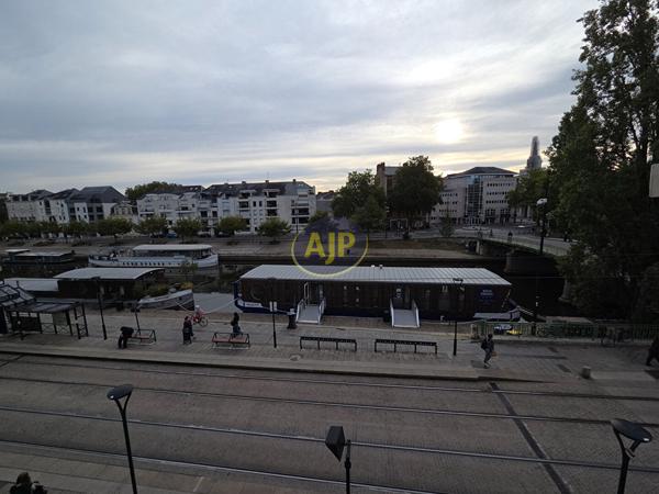 Appartement à louer Nantes : 1 pièces, 19m² avec 0 chambre(s) à 500€ - AJP Immobilier Nantes Sud
