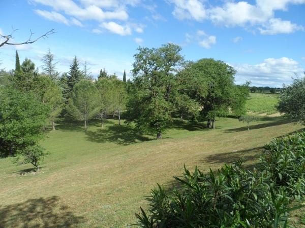 Mas en pierre à rénover – 317 m² habitables – 1,7 ha – Vue imprenable sur les Cévennes