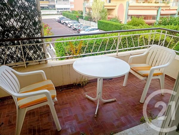 Appartement F2 à vendre  2 pièces - 52 m 2   ROQUEBRUNE CAP MARTIN  - 06