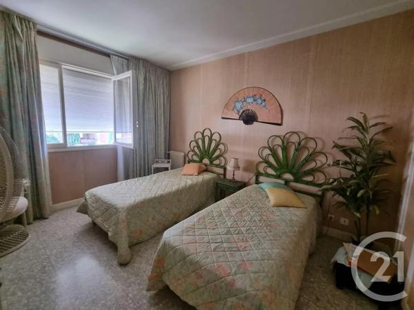 Appartement F2 à vendre  2 pièces - 52 m 2   ROQUEBRUNE CAP MARTIN  - 06