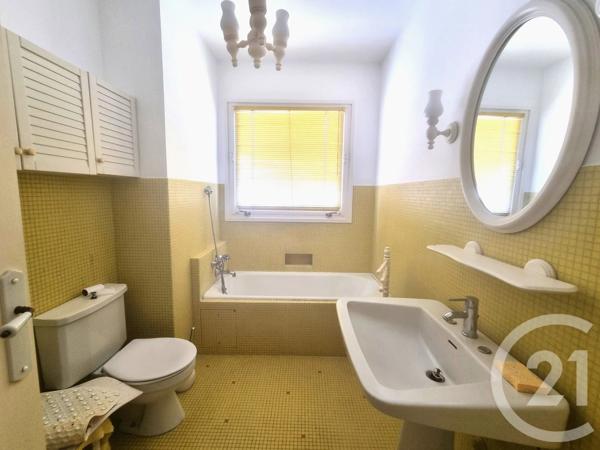 Appartement F2 à vendre  2 pièces - 52 m 2   ROQUEBRUNE CAP MARTIN  - 06