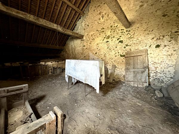 Grange Voulx 1 pièce(s) 34 m2