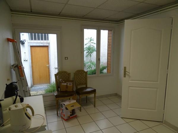 Location Local commercial 4 pièces 124 m2 à Langres