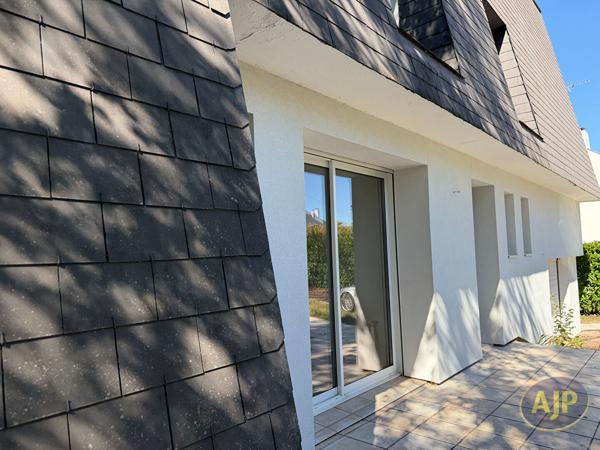 Maison à vendre Sautron - 6 pièces, 142m² avec 4 chambre(s) à 545 000€ - AJP Immobilier Sautron