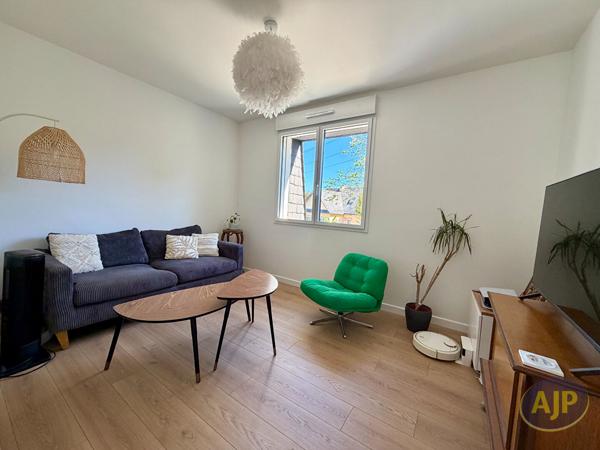 Maison à vendre Sautron - 6 pièces, 142m² avec 4 chambre(s) à 545 000€ - AJP Immobilier Sautron