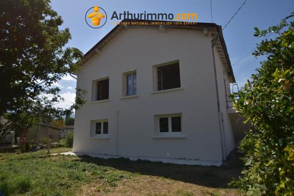 Vente                                                      Maison
                        
                     5 pièces                      127 m2                     à Lavelanet