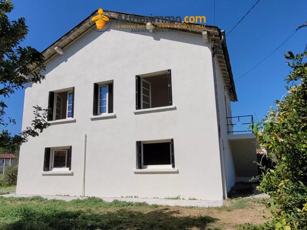 Vente                                                      Maison
                        
                     5 pièces                      127 m2                     à Lavelanet