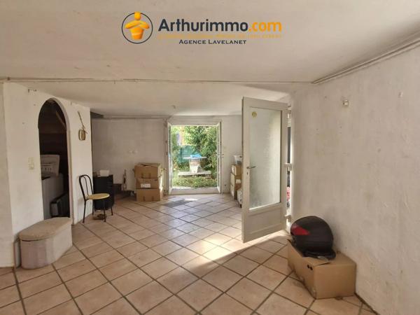Vente                                                      Maison
                        
                     5 pièces                      127 m2                     à Lavelanet