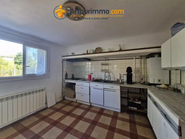 Vente                                                      Maison
                        
                     5 pièces                      127 m2                     à Lavelanet