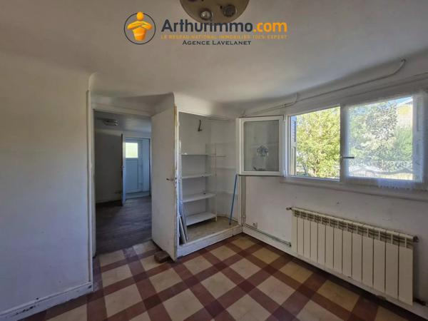 Vente                                                      Maison
                        
                     5 pièces                      127 m2                     à Lavelanet