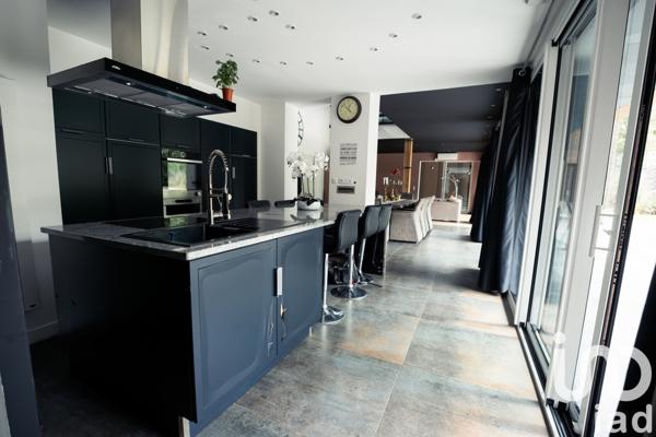 Maison à vendre 8 pièces 350 m² Mouvaux