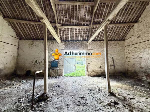 Vente                                                      Ferme
                        
                     1 pièces                                         à La Ferté-Gaucher