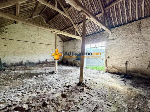 Vente                                                      Ferme
                        
                     1 pièces                                         à La Ferté-Gaucher