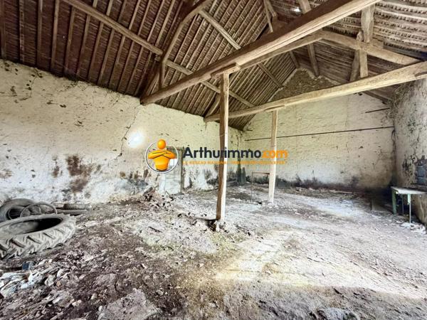 Vente                                                      Ferme
                        
                     1 pièces                                         à La Ferté-Gaucher