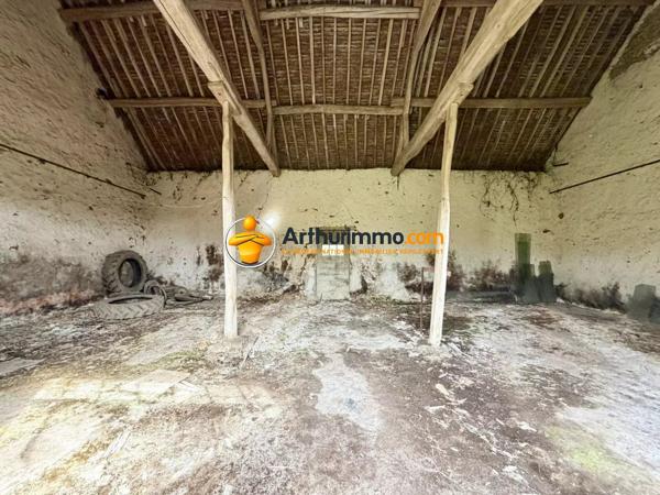 Vente                                                      Ferme
                        
                     1 pièces                                         à La Ferté-Gaucher