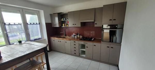 Achat - Appartement Crozon 29160 3 pièces 66 m 2 113 m 2