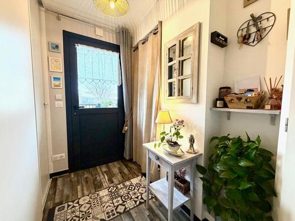 EXCLUSIVITE situé à 10 mn de THONON, Maison T3 avec jardin, terrasses, stationnements (74200)