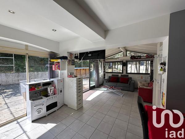 Maison à vendre 4 pièces 75 m² Venelles