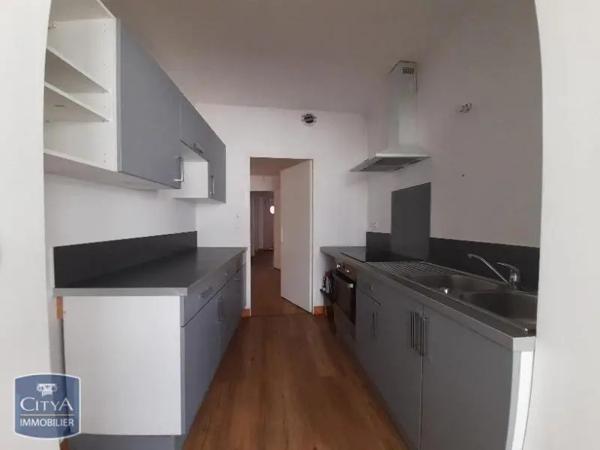 Appartement à louer 4 pièces 94.6m²