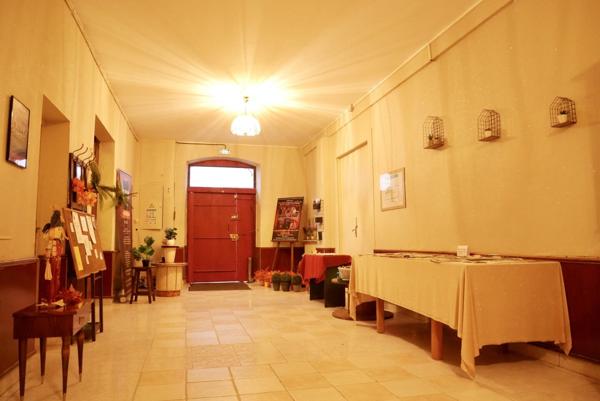 IMMEUBLE 1500 M2 SUR 3 NIVEAUX