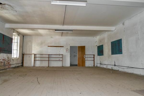 IMMEUBLE 1500 M2 SUR 3 NIVEAUX