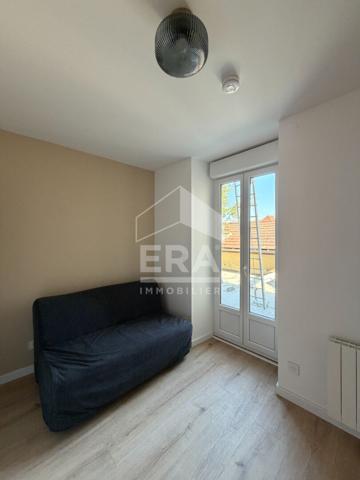 Studio à louer à Lons-le-Saunier, quartier Gare - Préfecture - Salines
