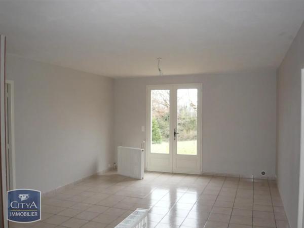 Maison à louer 4 pièces 78.82m² Sarlat-la-Canéda (24200)