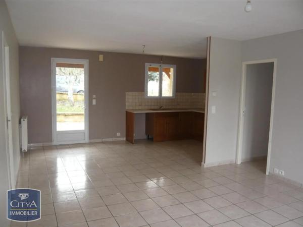 Maison à louer 4 pièces 78.82m² Sarlat-la-Canéda (24200)