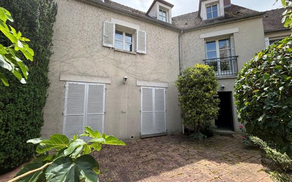 Maison à vendre    7 pièces •  Auxerre