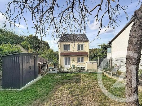 Maison à vendre  5 pièces - 88,30 m 2   MONTFERMEIL  - 93