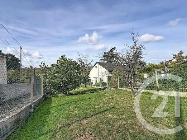 Maison à vendre  5 pièces - 88,30 m 2   MONTFERMEIL  - 93