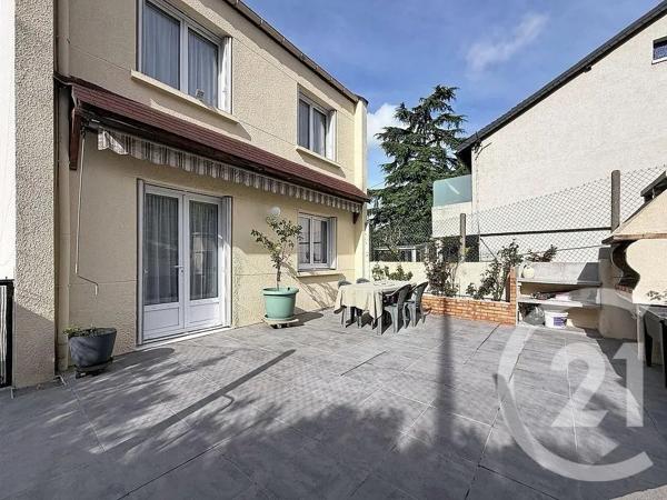 Maison à vendre  5 pièces - 88,30 m 2   MONTFERMEIL  - 93