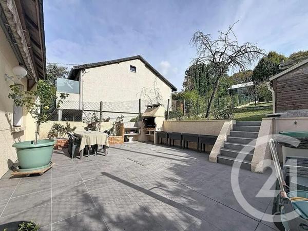 Maison à vendre  5 pièces - 88,30 m 2   MONTFERMEIL  - 93