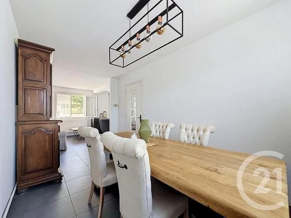 Maison à vendre  5 pièces - 88,30 m 2   MONTFERMEIL  - 93