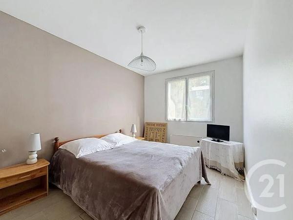 Maison à vendre  5 pièces - 88,30 m 2   MONTFERMEIL  - 93