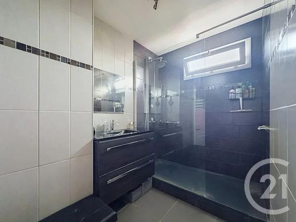Maison à vendre  5 pièces - 88,30 m 2   MONTFERMEIL  - 93