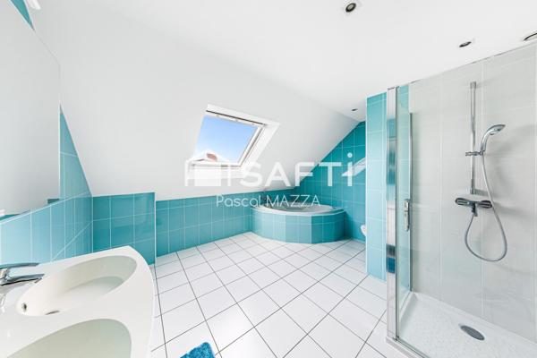 Superbe maison 7p 210m² au sol (env 170m² hab) dans un quartier calme proche canal