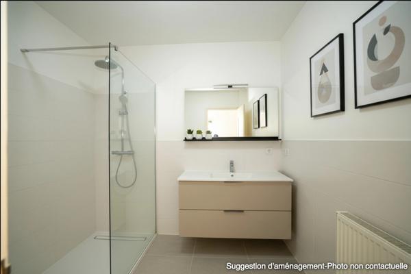 Appartement à vendre 3 pièces BRON (69)