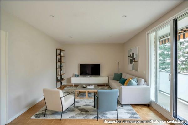 Appartement à vendre 3 pièces BRON (69)