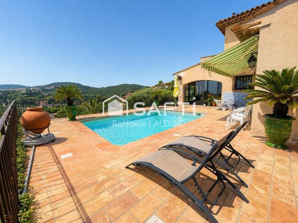 Villa vue panoramique, 500mt de la mer