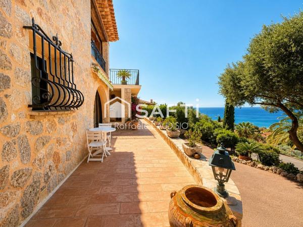 Villa vue panoramique, 500mt de la mer