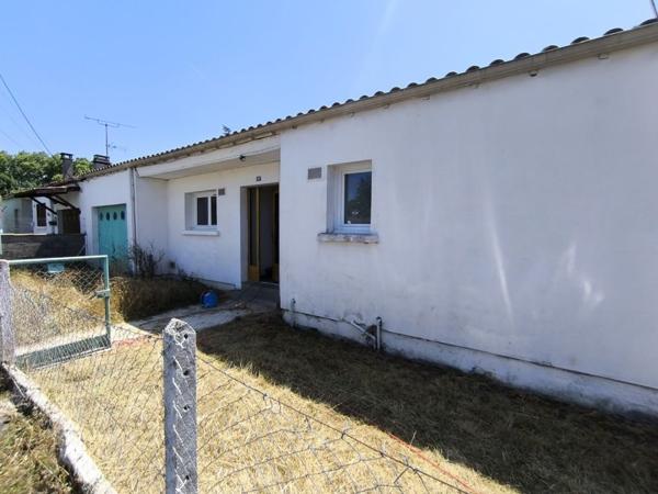 Maison à vendre 87 920 € Montguyon 3 p 68 m² DPE F