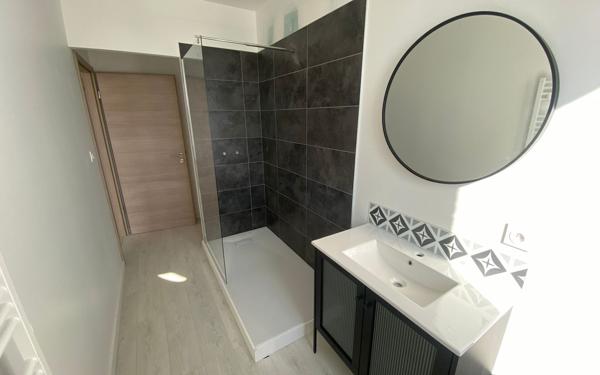 Appartement à vendre    3 pièces • 55 m2 Neuves-Maisons