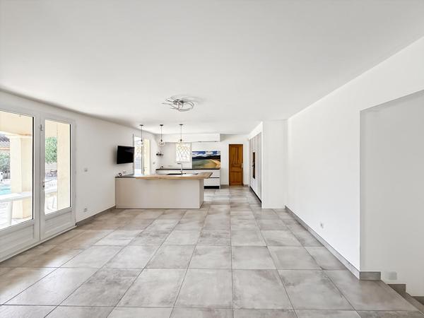 Maison Martigues 5 pièce(s) 166 m2 - 4 chambres et un bureau