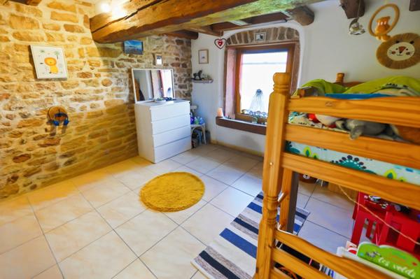 Maison à vendre 8 pièces (88)