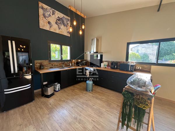 Maison plain pied 146m2 avec piscine - Malemort du comtat