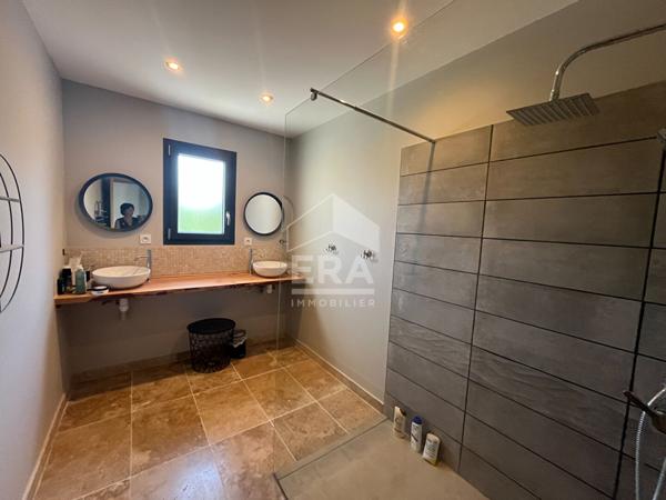 Maison plain pied 146m2 avec piscine - Malemort du comtat