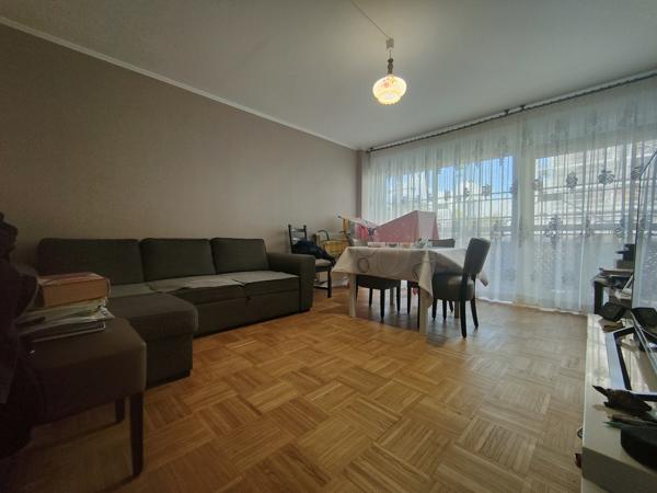 BEL APPARTEMENT RENOVE DE 65 M² AVEC ASCENSEUR A 5 MIN DU CENTRE VILLE ET DE LA GARE PROCHE TOUTES COMMODITES Beauvais (60000)