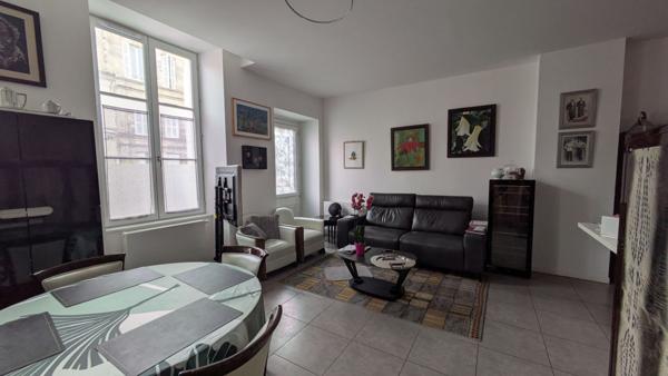 Appartement 3 pièces à vendre Rochefort - 17300 / Réf: 3354