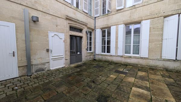 Appartement 3 pièces à vendre Rochefort - 17300 / Réf: 3354